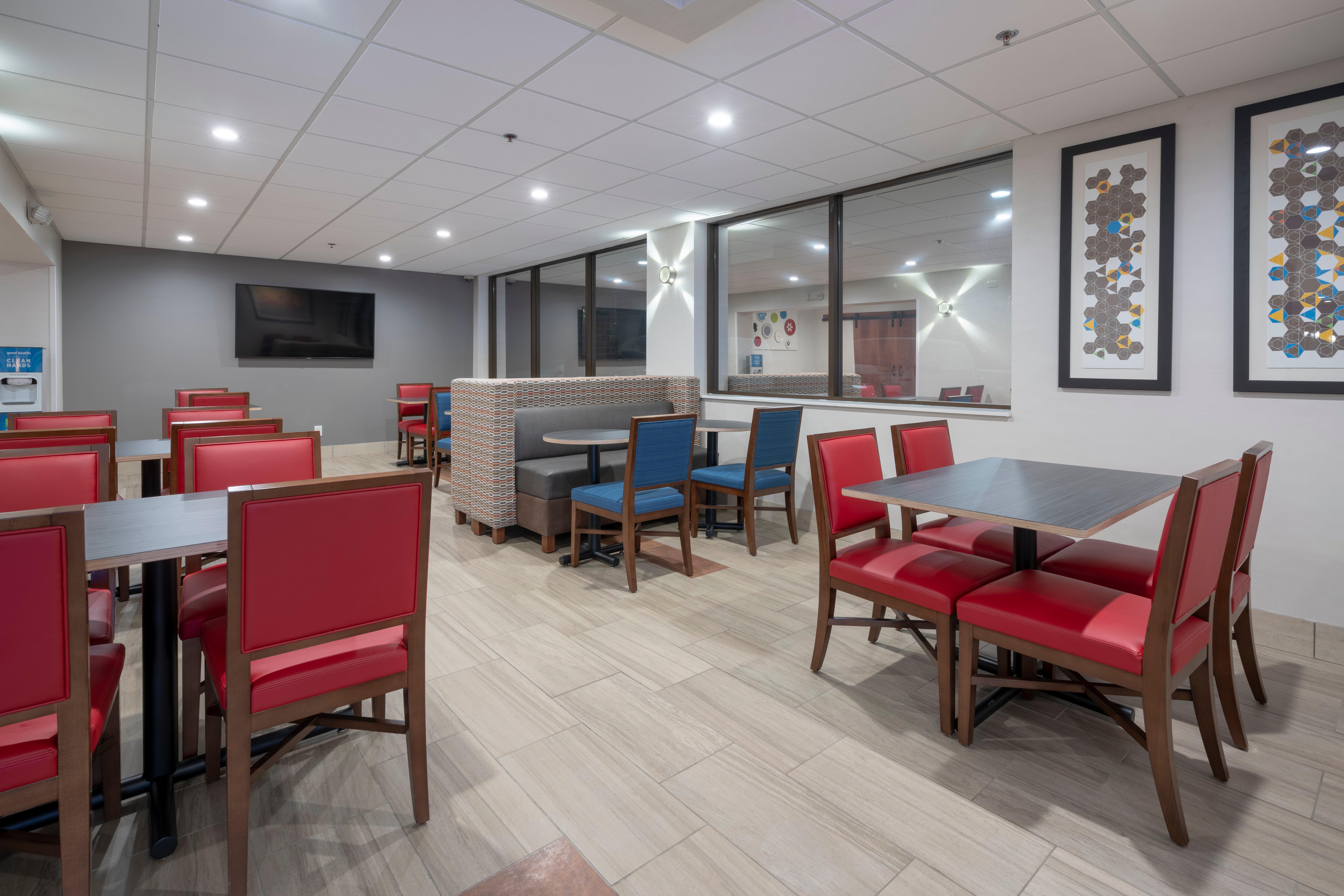 Holiday Inn Express Hotel & Suites Coon Rapids - Blaine Area By Ihg מראה חיצוני תמונה