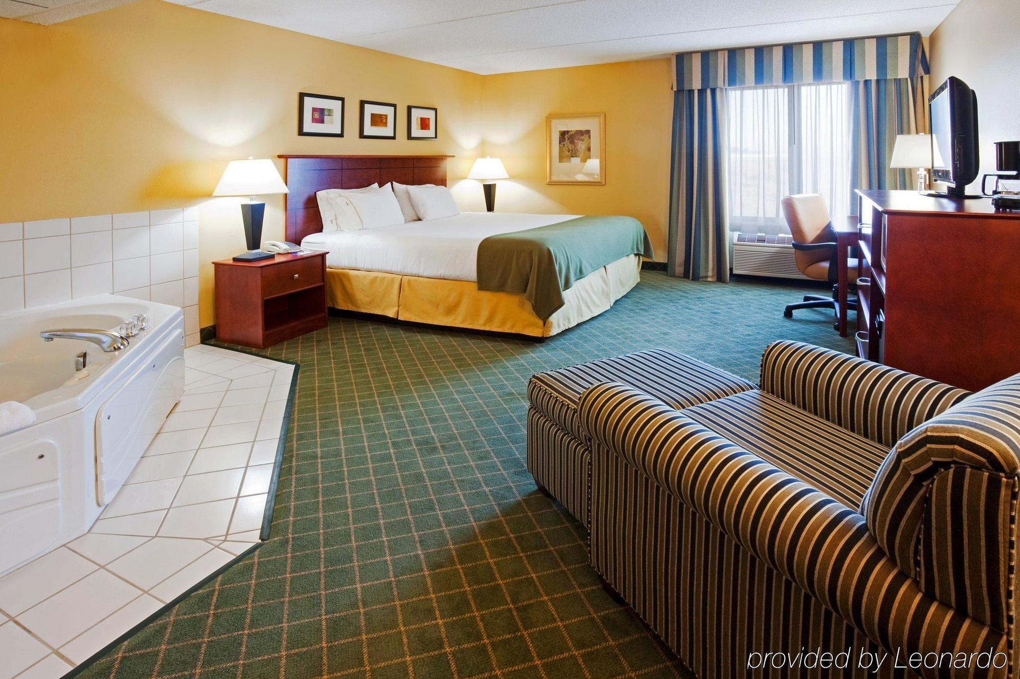 Holiday Inn Express Hotel & Suites Coon Rapids - Blaine Area By Ihg חדר תמונה